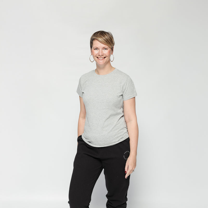 44 Essential T-Shirt Womens - Grey