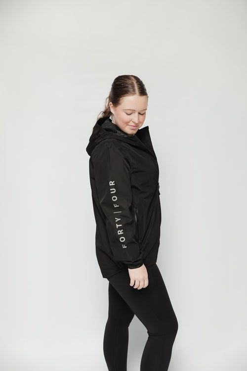 44 Essential Spray Jacket Womens - Black