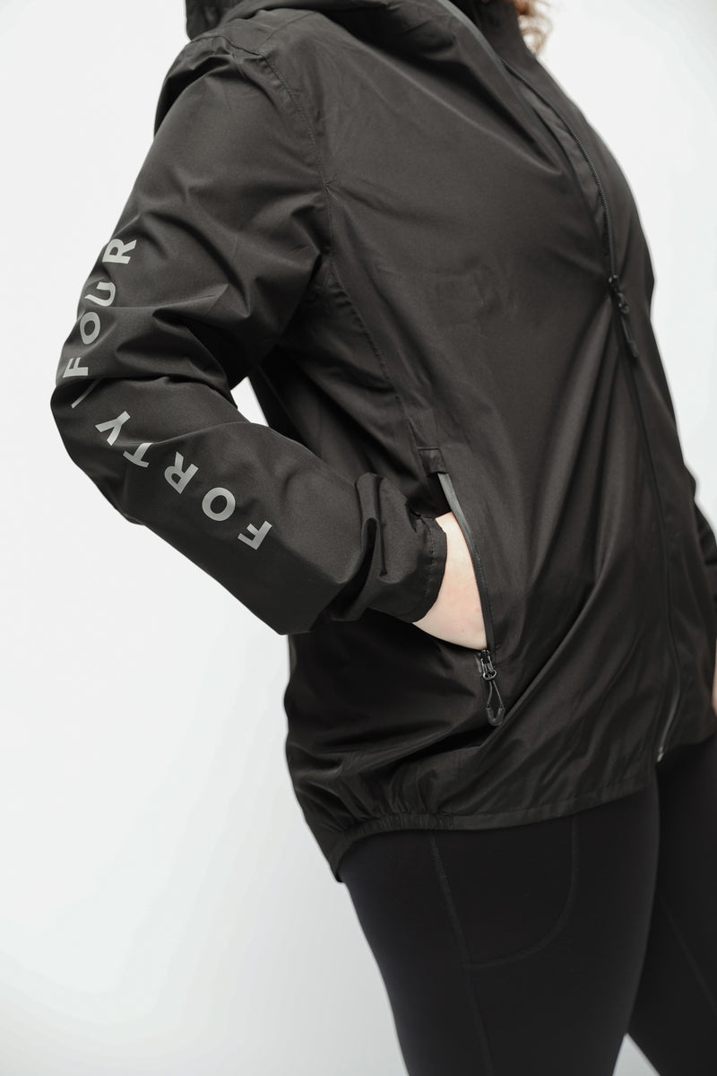 44 Essential Spray Jacket Womens - Black