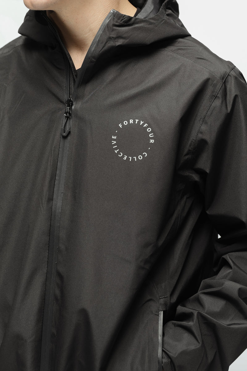 44 Essential Spray Jacket Mens - Black